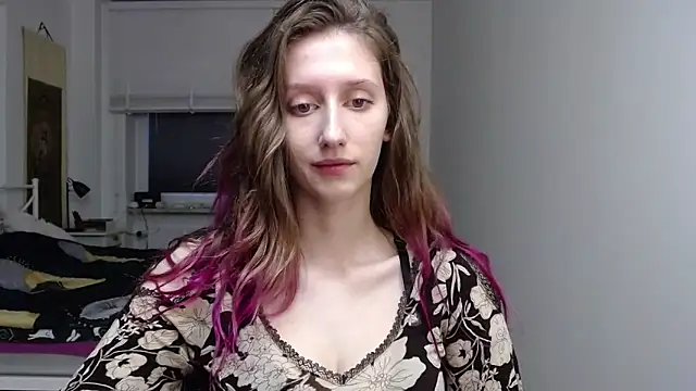 LUNA delight online show from November 14, 2025, 6:28 am