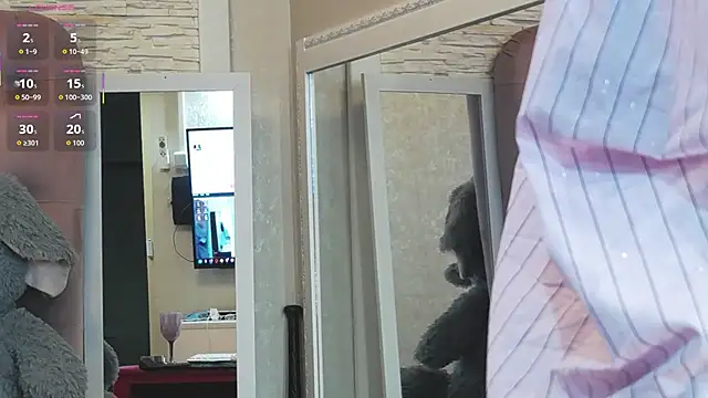 Snapshot of SophiaStarr chatting on March 14, 2026, 8:48 pm SophiaStarr online show from March 14, 2026, 8:48 pm