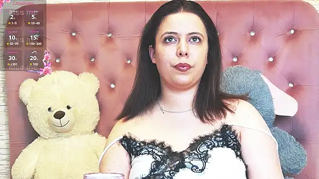 Snapshot of SophiaStarr chatting on April 15, 2026, 6:23 pm SophiaStarr online show from April 15, 2026, 6:23 pm