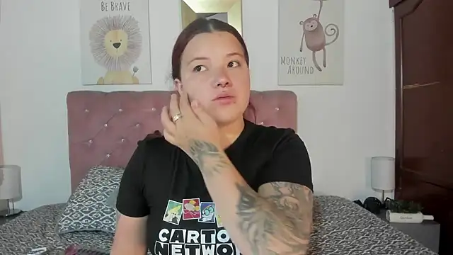 Snapshot of CelessteRedds chatting on January 12, 2026, 12:01 pm CelessteRedds online show from January 12, 2026, 12:01 pm