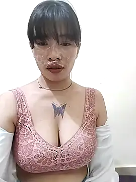 Cool  girl online show from January 11, 2025, 9:04 pm