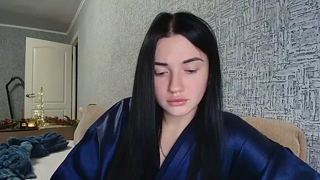 Snapshot of Liana_diva chatting on December 14, 2025, 6:24 pm Liana diva online show from December 14, 2025, 6:24 pm