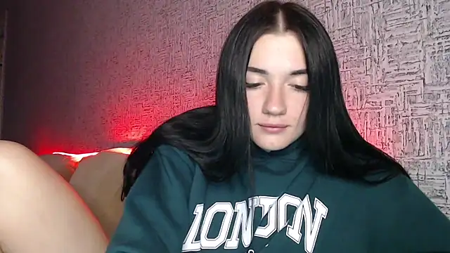 Snapshot of Liana_diva chatting on September 26, 2025, 2:13 pm Liana diva online show from September 26, 2025, 2:13 pm