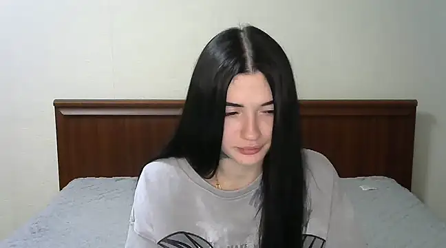 Snapshot of Liana_diva chatting on February 28, 2025, 10:50 pm Liana diva online show from February 28, 2025, 10:50 pm