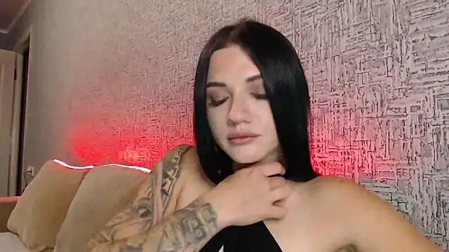 Snapshot of Liana_diva chatting on September 22, 2025, 8:37 pm Liana diva online show from September 22, 2025, 8:37 pm