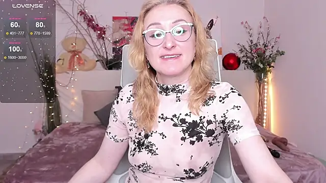 Snapshot of MadissonKiss chatting on November 20, 2025, 1:17 am MadissonKiss online show from November 20, 2025, 1:17 am