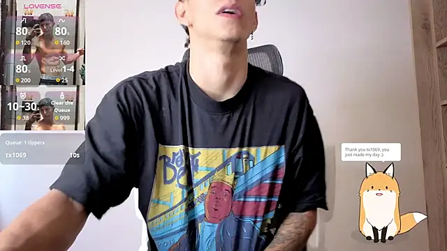 Snapshot of Cristopher23_ chatting on November 10, 2025, 12:21 pm Cristopher23 online show from November 10, 2025, 12:21 pm