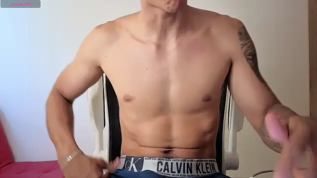 Snapshot of Cristopher23_ chatting on February 20, 2026, 8:11 pm Cristopher23 online show from February 20, 2026, 8:11 pm