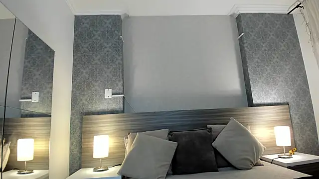 Mistyca online show from October 18, 2025, 10:39 am