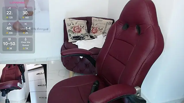 Snapshot of Serenay_ chatting on December 23, 2024, 2:56 am Serenay  online show from December 23, 2024, 2:56 am