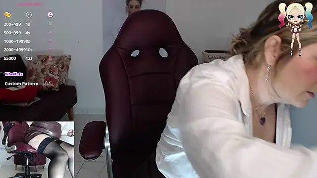 Snapshot of Serenay_ chatting on January 11, 2025, 12:44 am Serenay  online show from January 11, 2025, 12:44 am