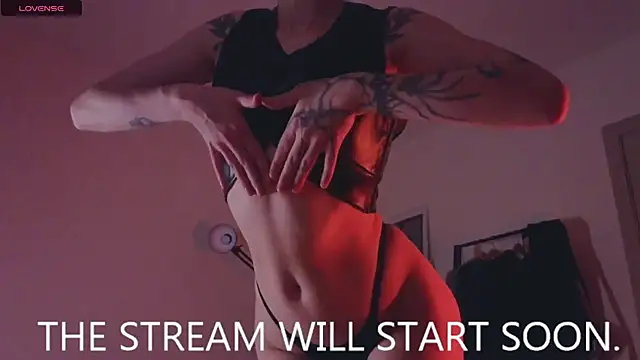 Snapshot of Space_X_Roxy_ chatting on September 13, 2025, 9:09 am Space X Roxy online show from September 13, 2025, 9:09 am