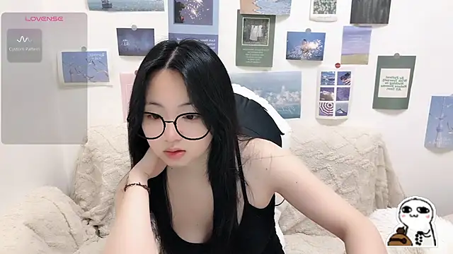 Snapshot of LiLiYbaby chatting on February 7, 2026, 6:32 am LiLiYbaby online show from February 7, 2026, 6:32 am