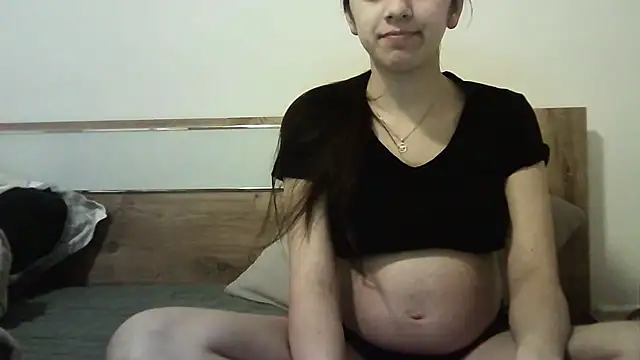 Ahotkittyxxx online show from November 9, 2025, 7:18 pm