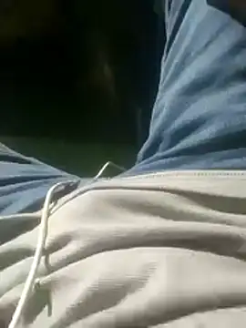 SLFUCKBOY69 online show from November 12, 2025, 6:45 pm