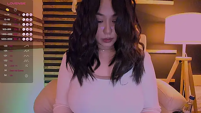 Snapshot of kimmy_chi_ chatting on February 18, 2025, 4:58 pm kimmy chi  online show from February 18, 2025, 4:58 pm