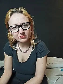 Snapshot of Sexy-Milf-Big chatting on December 4, 2024, 7:50 pm Sexy-Milf-Big online show from December 4, 2024, 7:50 pm