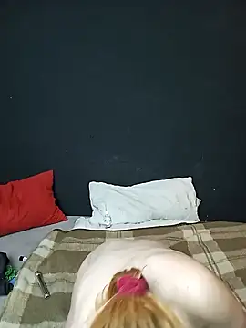 Snapshot of Sexy-Milf-Big chatting on December 1, 2024, 8:47 pm Sexy-Milf-Big online show from December 1, 2024, 8:47 pm