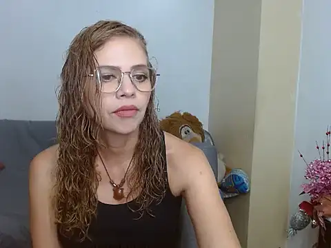 Snapshot of _melisaa_ chatting on October 24, 2025, 8:19 pm  melisaa  online show from October 24, 2025, 8:19 pm