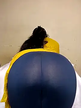 Hot Bhabi08 online show from November 15, 2025, 2:32 pm