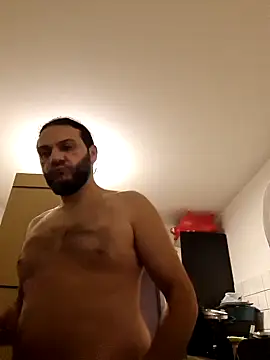 Snapshot of Cem-aus-Nrw-Krefeld chatting on December 1, 2024, 11:21 pm Cem-aus-Nrw-Krefeld online show from December 1, 2024, 11:21 pm