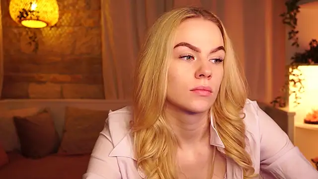 sn0w barbie online show from November 4, 2025, 9:35 am