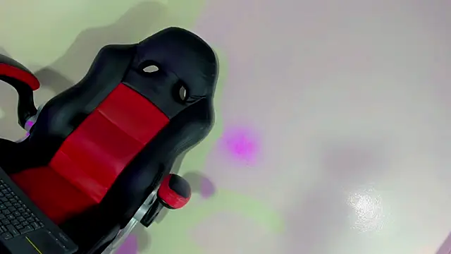 Snapshot of Sabrina_gil_ chatting on January 21, 2025, 5:16 am Sabrina gil online show from January 21, 2025, 5:16 am