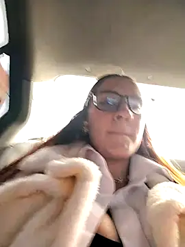 Snapshot of SAMANTHA-16_ chatting on January 8, 2026, 12:11 pm SAMANTHA-16 online show from January 8, 2026, 12:11 pm