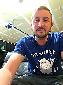 MrMechanic38 online show from March 28, 2026, 12:55 am