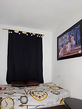 Antonella2 m online show from March 10, 2025, 1:21 pm