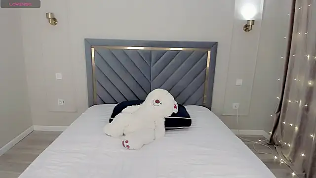 Snapshot of oxxx_me chatting on January 29, 2025, 12:22 am oxxx me online show from January 29, 2025, 12:22 am