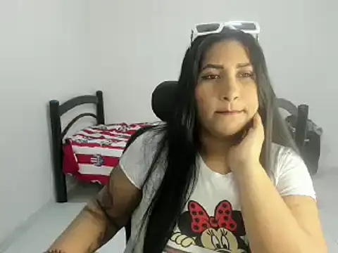 Snapshot of nikol_sexy39 chatting on February 18, 2025, 1:22 pm nikol sexy39 online show from February 18, 2025, 1:22 pm