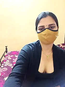 Snapshot of yourtamilcouple chatting on March 8, 2025, 7:05 am yourtamilcouple online show from March 8, 2025, 7:05 am