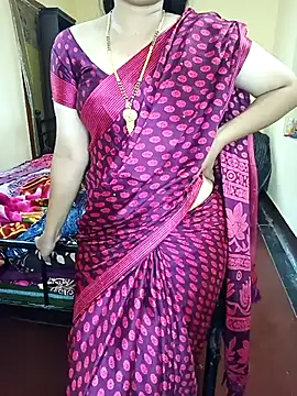 Snapshot of yourtamilcouple chatting on September 21, 2025, 3:22 am yourtamilcouple online show from September 21, 2025, 3:22 am