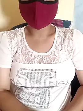 Snapshot of yourtamilcouple chatting on January 7, 2025, 4:50 am yourtamilcouple online show from January 7, 2025, 4:50 am