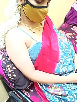 Snapshot of yourtamilcouple chatting on March 7, 2025, 5:49 pm yourtamilcouple online show from March 7, 2025, 5:49 pm