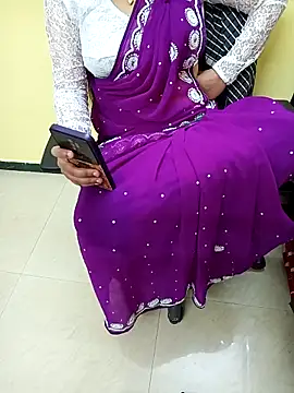 yourtamilcouple online show from March 6, 2026, 9:26 am