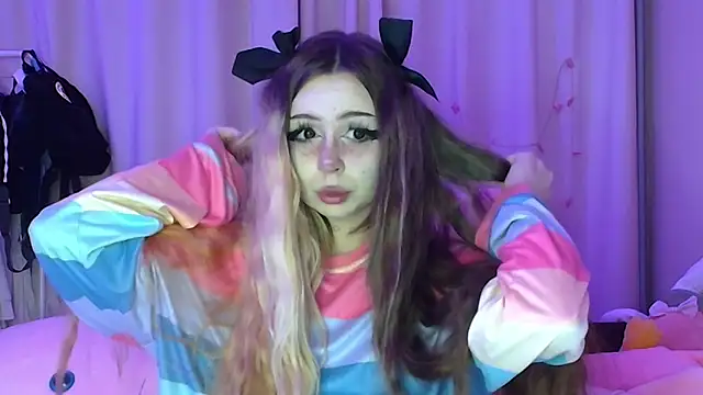 Snapshot of suemeow chatting on April 21, 2026, 10:16 pm suemeow online show from April 21, 2026, 10:16 pm