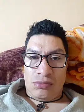 Snapshot of gioarcangel chatting on February 18, 2025, 12:48 am gioarcangel online show from February 18, 2025, 12:48 am