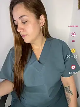 Snapshot of Shianrose chatting on May 25, 2026, 7:23 pm Shianrose online show from May 25, 2026, 7:23 pm