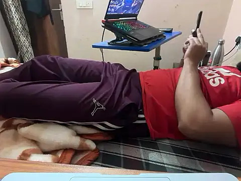 sexyboy09 online show from October 30, 2025, 7:17 am