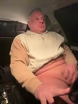 Snapshot of JakubW79 chatting on December 28, 2024, 2:11 am JakubW79 online show from December 28, 2024, 2:11 am