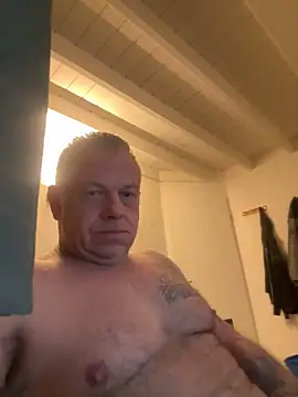 Snapshot of JakubW79 chatting on January 21, 2025, 12:25 am JakubW79 online show from January 21, 2025, 12:25 am