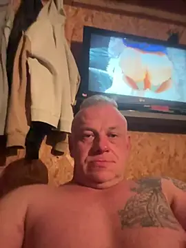 Snapshot of JakubW79 chatting on March 4, 2025, 12:39 am JakubW79 online show from March 4, 2025, 12:39 am