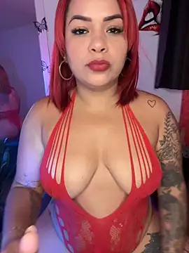 Snapshot of EmmaHot chatting on November 6, 2025, 11:58 am EmmaHot online show from November 6, 2025, 11:58 am