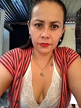 Snapshot of Roussexy_ chatting on January 19, 2025, 6:43 pm Roussexy online show from January 19, 2025, 6:43 pm