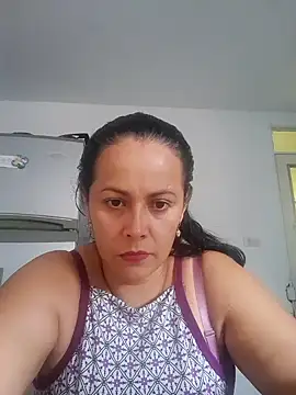 Snapshot of Roussexy_ chatting on February 6, 2025, 10:00 pm Roussexy online show from February 6, 2025, 10:00 pm