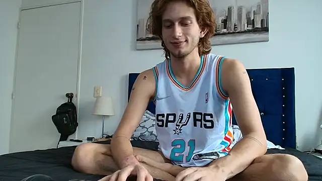 Snapshot of Deim_ chatting on April 7, 2026, 8:10 pm Deim online show from April 7, 2026, 8:10 pm