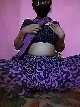 Snapshot of Hinalsharma chatting on January 29, 2025, 5:13 pm Hinalsharma online show from January 29, 2025, 5:13 pm