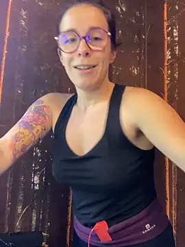 MagdalenaMedusa online show from November 4, 2025, 8:07 am